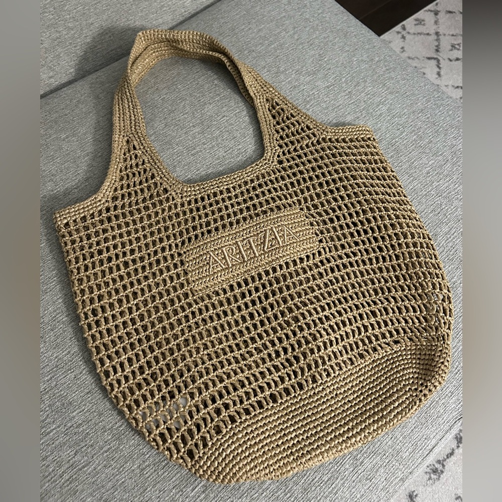 Aritzia Away Day Natural WovenTote